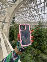 Load image into Gallery viewer, Pink Transparent wavy case π
