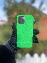Load image into Gallery viewer, Luxury Green 3D Lattice Soft protective  case