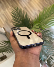 Load image into Gallery viewer, Luxury black  Transparent MagSafe phone case