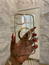 Load image into Gallery viewer, Luxury Gold  Transparent MagSafe phone case
