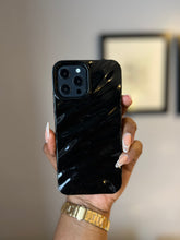 Load image into Gallery viewer, GLOSSY 3D WAVE CASE (BLACK)
