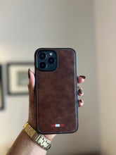 Load image into Gallery viewer, LUXURY LEATHER PHONECASE (BROWN)
