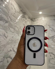 Load image into Gallery viewer, Luxury black  Transparent MagSafe phone case