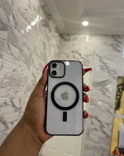Load image into Gallery viewer, Luxury black  Transparent MagSafe phone case