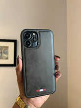 Load image into Gallery viewer, LUXURY LEATHER PHONECASE (DARK Vintage )