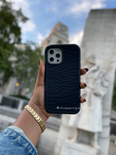 Load image into Gallery viewer, SHOCKPROOF ARMOUR CASE (Black)
