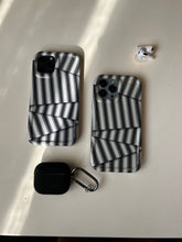 Load image into Gallery viewer, Protective Irregular Stripe Phone Case