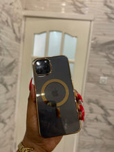 Load image into Gallery viewer, Luxury Gold  Transparent MagSafe phone case