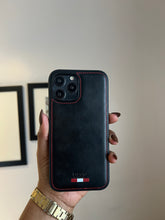 Load image into Gallery viewer, LUXURY LEATHER PHONECASE (BLACK)