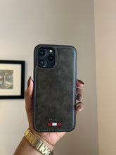 Load image into Gallery viewer, LUXURY LEATHER PHONECASE (DARK Vintage )