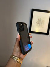 Load image into Gallery viewer, Transparent shockproof bumper case
