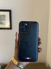 Load image into Gallery viewer, LUXURY LEATHER PHONECASE (BLACK)