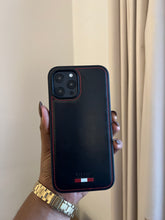 Load image into Gallery viewer, LUXURY LEATHER PHONECASE (BLACK)