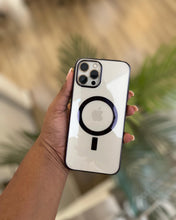 Load image into Gallery viewer, Luxury black  Transparent MagSafe phone case
