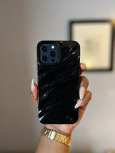 Load image into Gallery viewer, GLOSSY 3D WAVE CASE (BLACK)