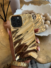 Load image into Gallery viewer, Gorgeous Gold wavy case

