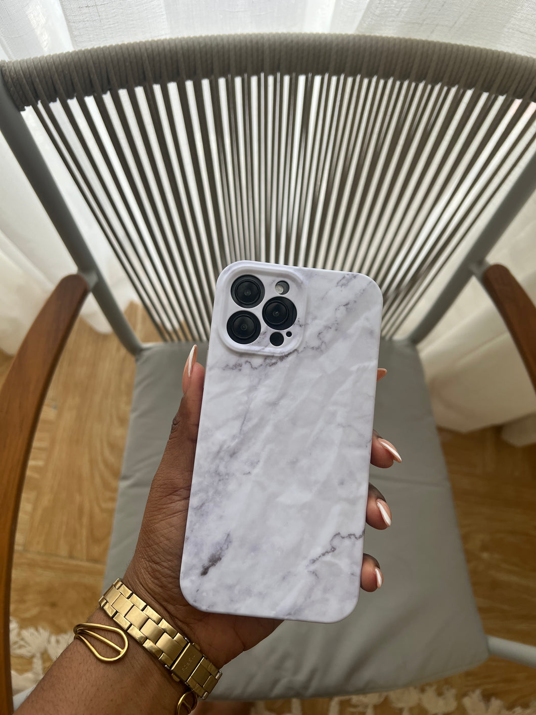 Textured white marble protective case