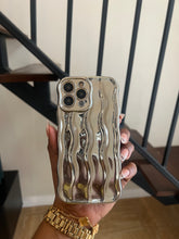 Load image into Gallery viewer, Luxury Gorgeous sliver  ripple  case
