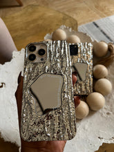 Load image into Gallery viewer, Gorgeous sliver laser mirror case
