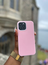 Load image into Gallery viewer, Soft Pink Premium silicone apple case
