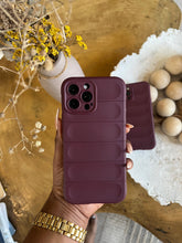 Load image into Gallery viewer, Maroon Soft 3D Stripe case
