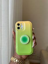 Load image into Gallery viewer, Green 2 toned popsocket case
