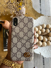 Load image into Gallery viewer, Luxury case with Card slot
