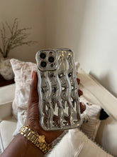 Load image into Gallery viewer, Luxury Gorgeous sliver  ripple  case
