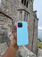 Load image into Gallery viewer, Baby blue Premium silicone apple case
