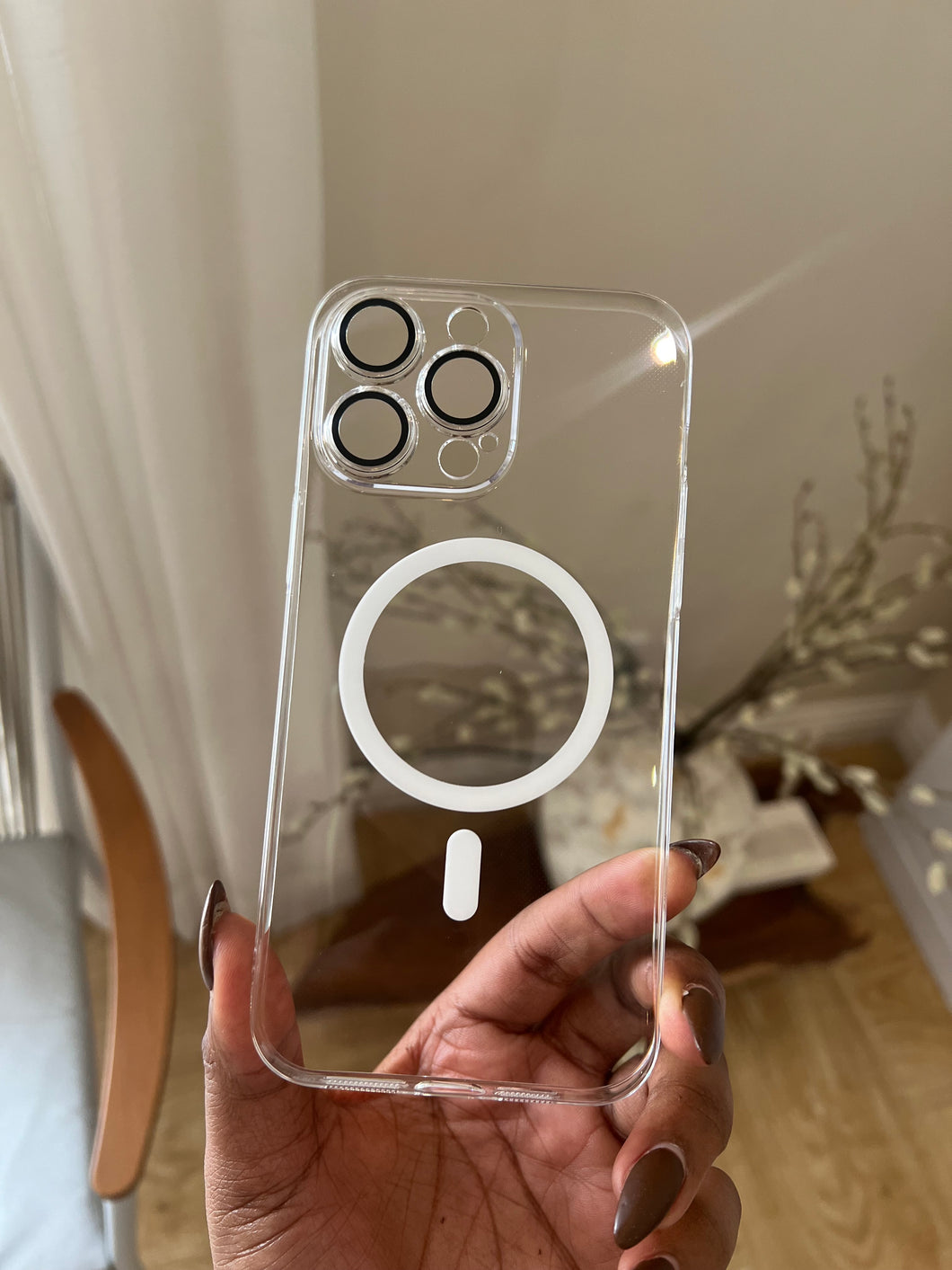 Ultra SLIM transparent MagSafe case with inbuilt lens protector