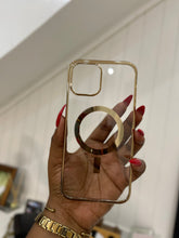 Load image into Gallery viewer, Luxury Gold  Transparent MagSafe phone case
