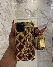 Load image into Gallery viewer, Gorgeous gold grip phone case
