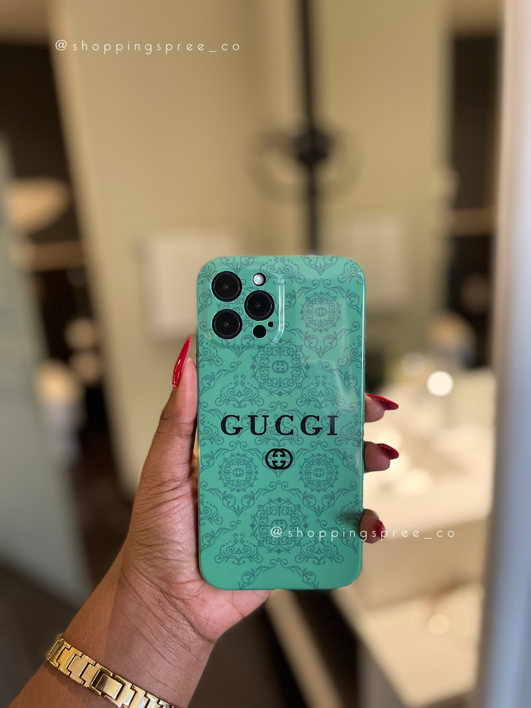 Green Gucci phonecase👑