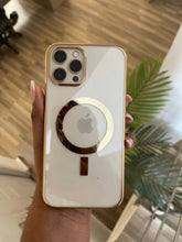 Load image into Gallery viewer, Luxury Gold  Transparent MagSafe phone case
