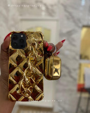 Load image into Gallery viewer, Gorgeous gold grip phone case
