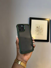 Load image into Gallery viewer, Transparent shockproof bumper case
