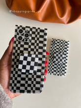 Load image into Gallery viewer, Transparent rectangular checkers popsocket case
