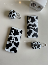 Load image into Gallery viewer, Cow print popsocket case
