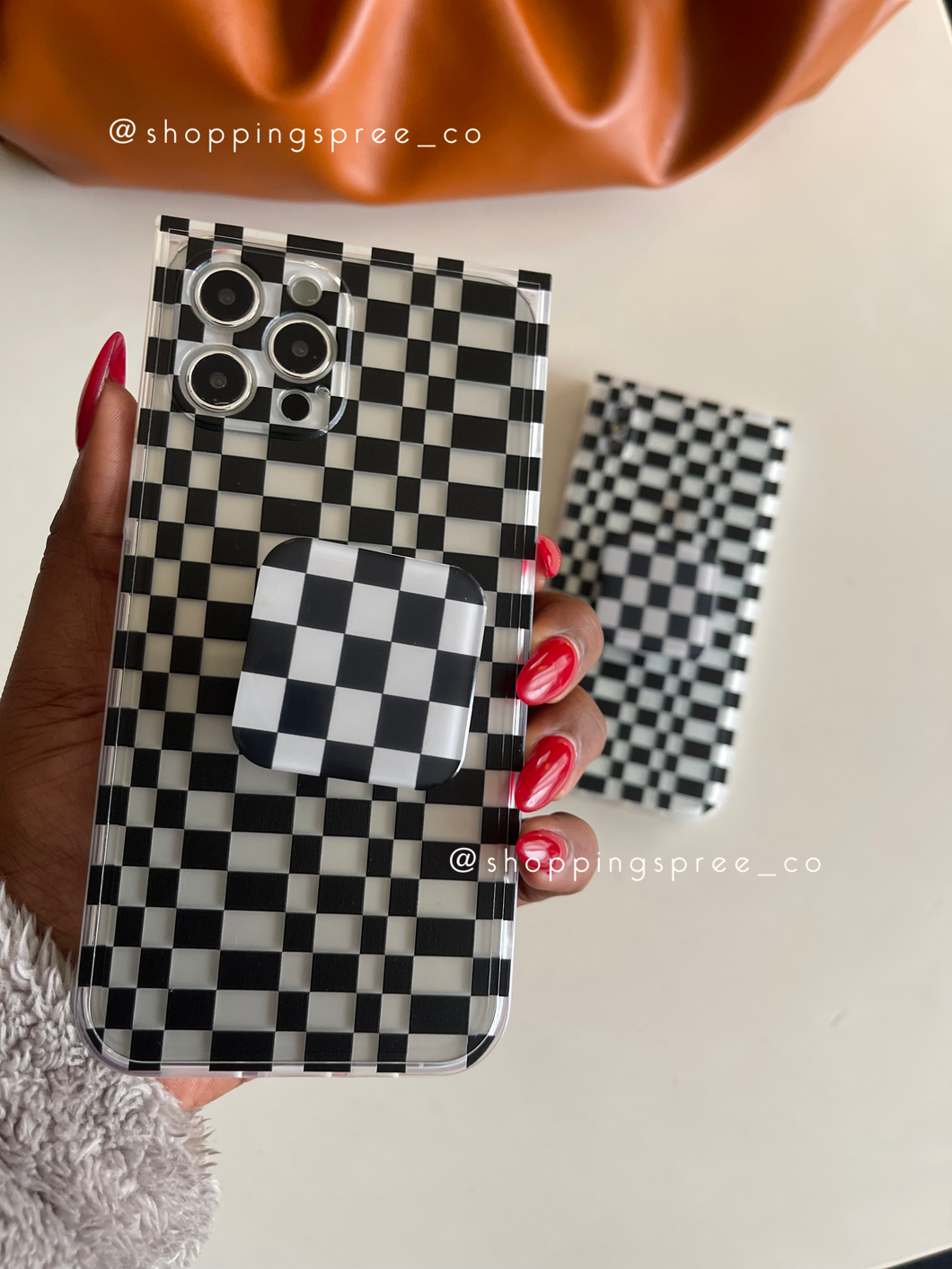 Transparent rectangular checkers popsocket case