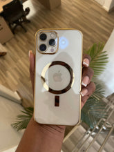 Load image into Gallery viewer, Luxury Gold  Transparent MagSafe phone case
