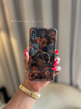 Load image into Gallery viewer, Leopard print popsocket case
