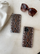 Load image into Gallery viewer, Luxury Brown snake print phonecase case
