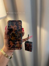 Load image into Gallery viewer, Leopard print popsocket case
