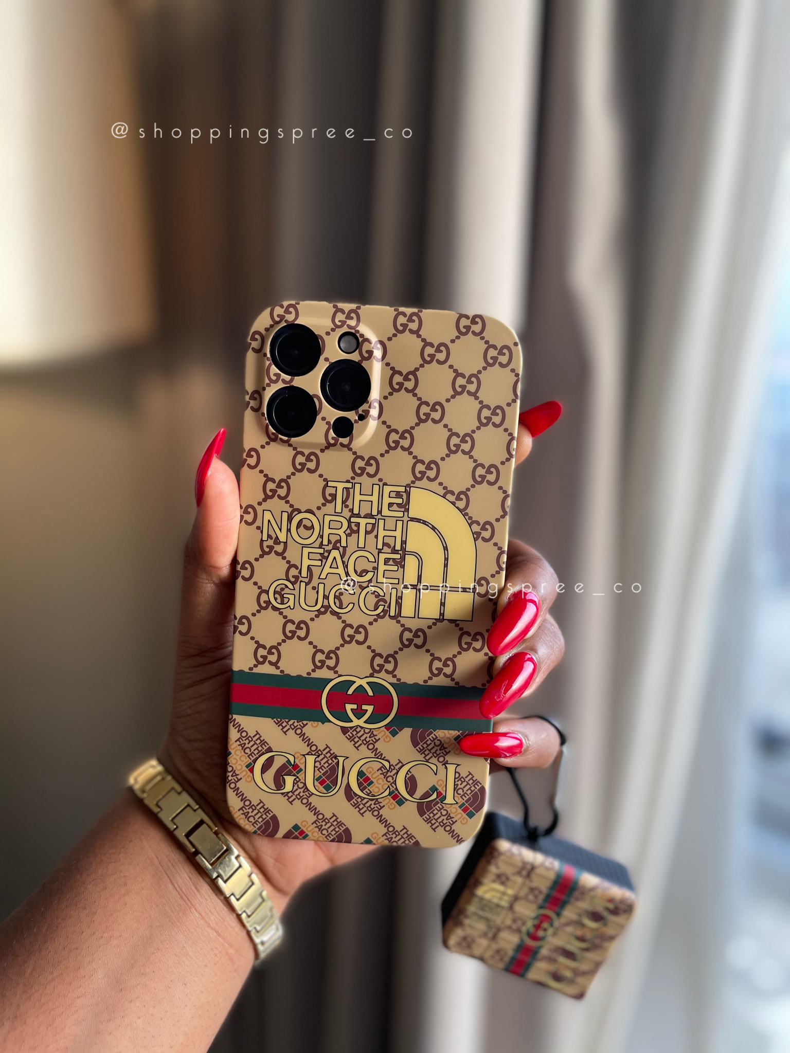 Gucci phone wristlet Outlet