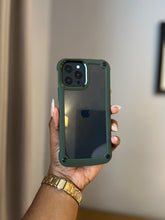 Load image into Gallery viewer, Transparent shockproof bumper case
